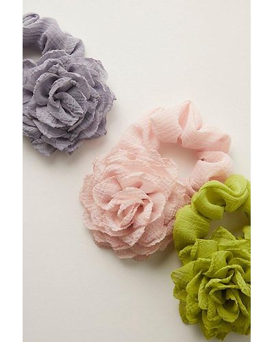 Free People Petal Lane Scrunchie - Pink