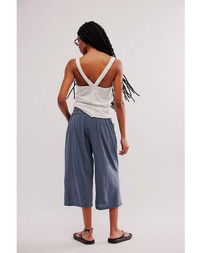Free People Gianna Ruched Gaucho Pull-on Trousers - Blue