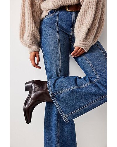 Free People Emmy Washed Western Boots At In Mahogany, Size: Us 6 - Blue
