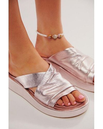 BUENO Sumner Slip On Sandals - Pink