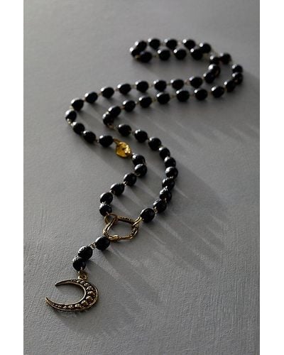 Alkemie Crescent Moon Rosary Necklace - Gray