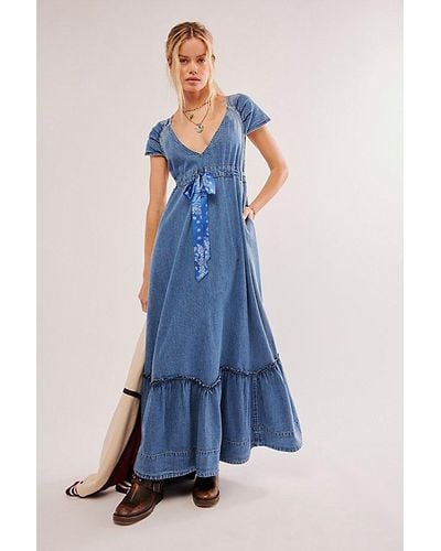 Cheap free deals people dresses