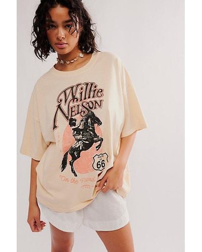 Daydreamer Willie Nelson Route 66 One-size Tee - Natural