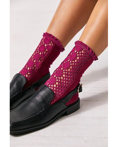 Free People Rubies Crochet Socks At In Raspberry - Pink