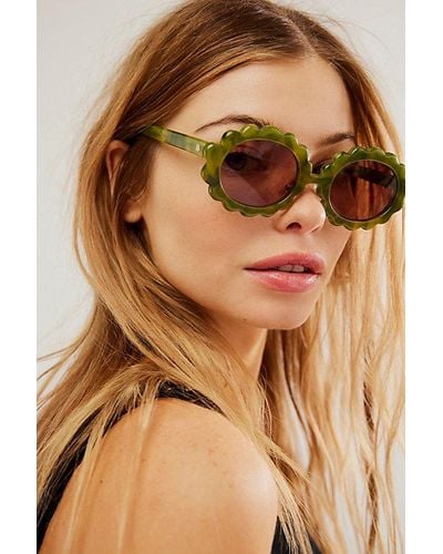 Lele Sadoughi Daisy Oval Sunglasses At Free People In Fern Green - Multicolor