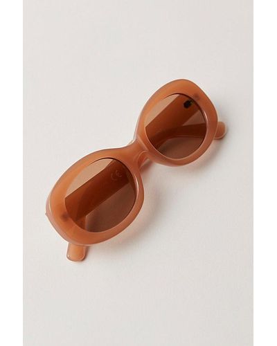 Free People Thea Round Sunnies - Brown