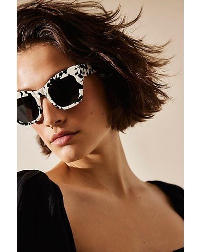 Free People Decker Cat Eye Polarized Sunglasses At In Cookies And Cream - Black