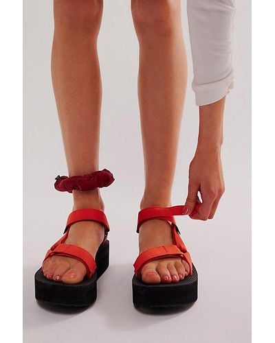 Teva Flatform Universal Sandals - Red