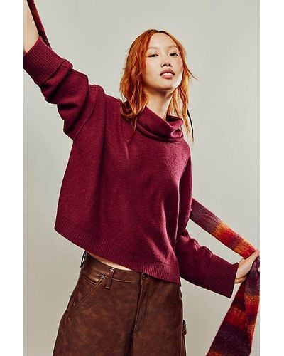 Free People Oliver Cashmere Turtleneck At In Sweet Sangira, Size: Xs - Red