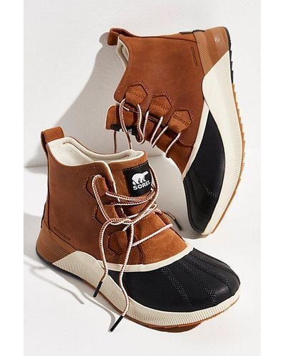 Sorel Out N About Iii Classic Boots - Brown