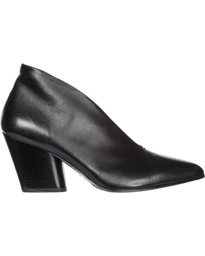 Halmanera Rouge 31 Court Shoes - Black