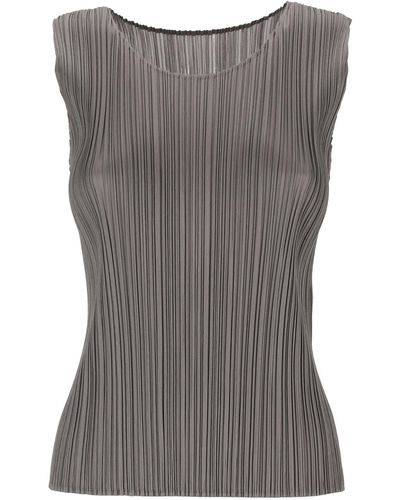 PLEASE PLEASE by ISSEY MIYAKE grid pleats top