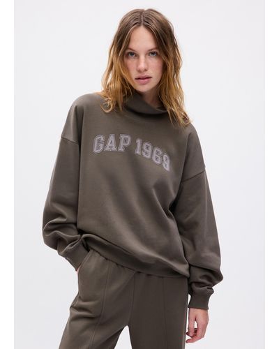 Gap Felpa oversize a collo alto con stampa logo - Marrone