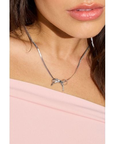 Garage Snake Chain Bow Necklace - White