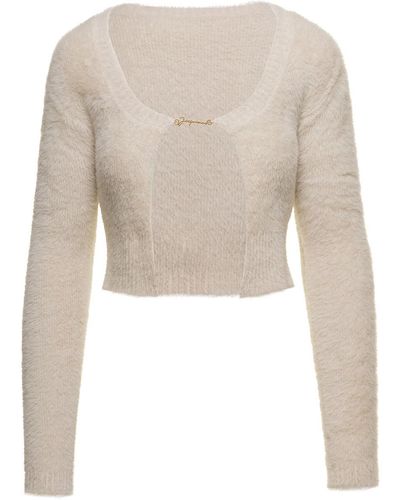 Jacquemus 'la Maille Neve Manches Long' Fluffy Cardigan With Charm Logo Woman - Natural