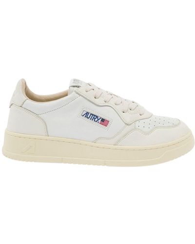 Autry 'Medalist' Low Top Trainers With Logo Detail - White