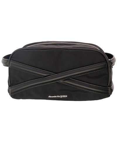 Alexander McQueen Beauty Case With Harness Detail - Black