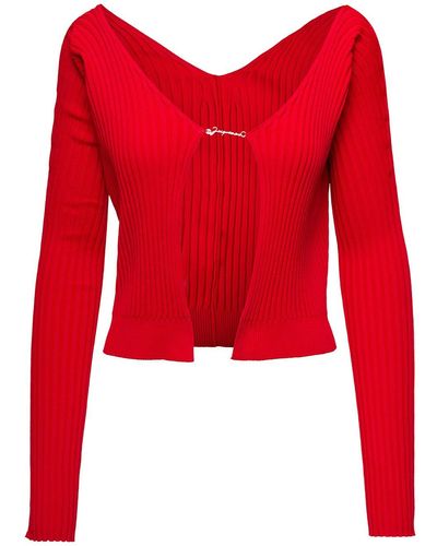 Jacquemus La Maille Pralu Longue Red Ribbed Cardigan With Logo Charm In Viscose