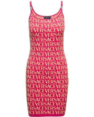 Versace Mini Fuchsia Dress With All-Over Logo Lettering Print And Medu - Red