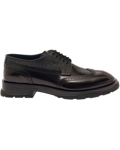 Alexander McQueen Lace-Up Shoes With Quarter-Brogue Detail - Black