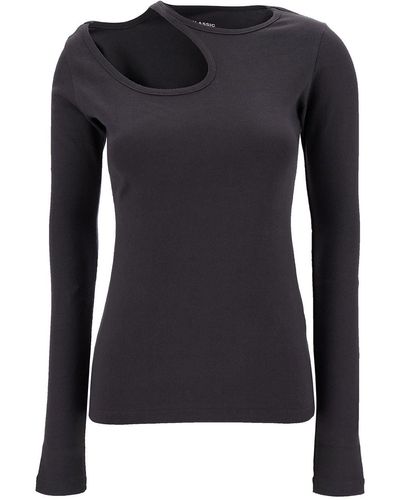 Low Classic Long Sleeve T-Shirt With Cut-Out - Black