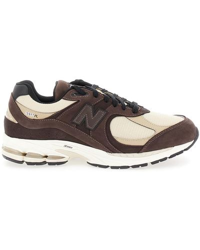 New Balance '2002' And Low Top Trainers With Logo Detail I - Brown