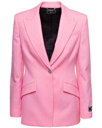Versace Single-Breasted Jacket With All-Over Tonal Logo Lettering Print - Pink