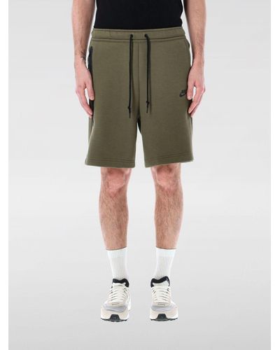 Nike Shorts - Grün