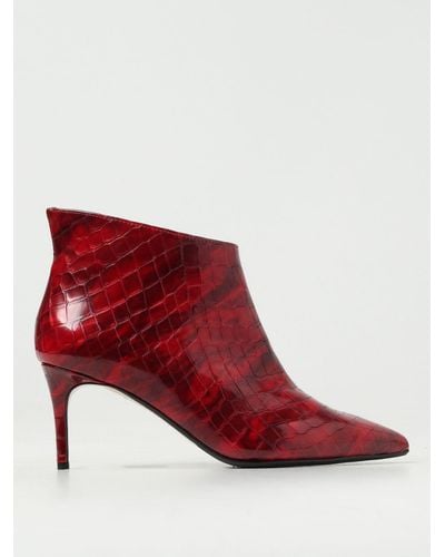 Anna F. Heeled Ankle Boots - Red