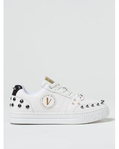 Versace Sneakers in pelle a grana con borchie - Bianco