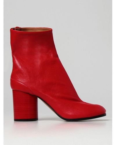 Maison Margiela Tabi Split Leather Ankle Boots - Red
