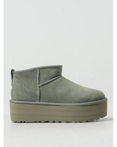 UGG Flat Ankle Boots - Green