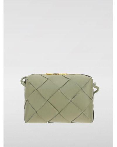 Bottega Veneta Cassette Bag In Woven Leather - Green