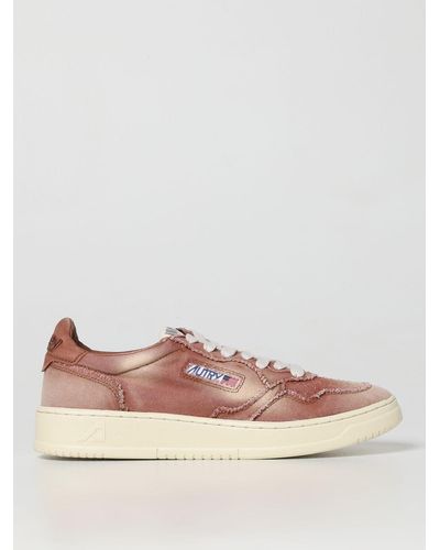 Autry Medalist 01 Trainers In Used Denim - Pink
