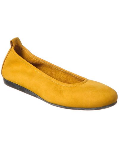 Arche Laius Leather Flat - Yellow