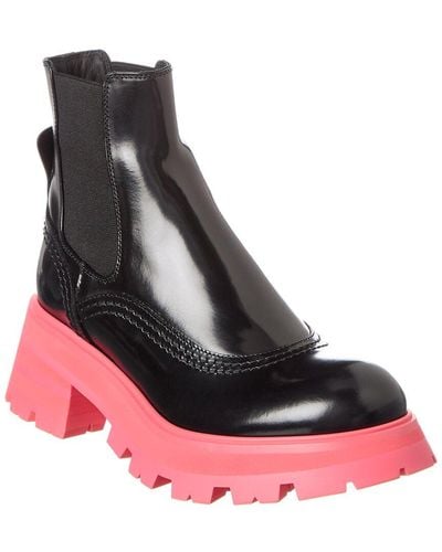 Alexander McQueen Wander Leather Chelsea Boot - Pink