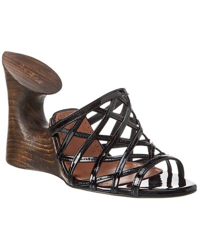 Alaïa La Sculpture Patent Sandal - Brown