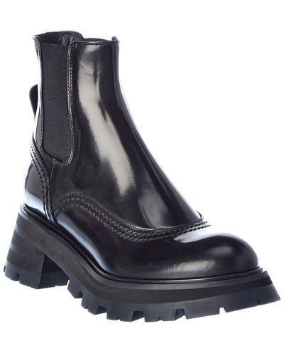 Alexander McQueen Wander Leather Chelsea Boot - Black