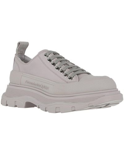 Alexander McQueen Tread Slick Leather Sneaker - Gray