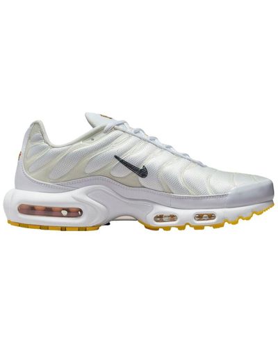 Nike Air Max Plus Shoes for Men - Up to 14% off | Lyst
