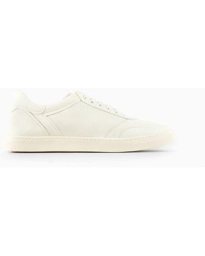 Giorgio Armani Leather Trainers With Embossed Logo - White