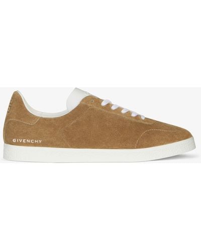 Givenchy Sneaker Town in pelle scamosciata - Bianco