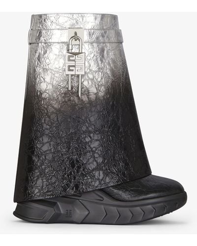 Givenchy Shark Lock Biker Ankle Boots - Multicolour