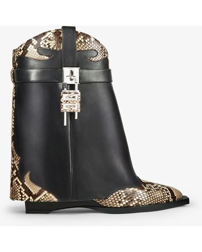 Givenchy Shark Lock Cowboy Ankle Boots - Black