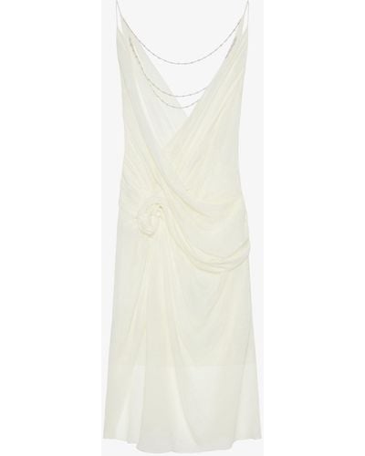 Givenchy Robe drapée en soie avec chaînes de perles - Blanc