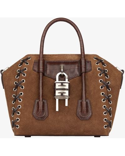 Givenchy Borsa Antigona Lock mini in pelle scamosciata effetto corsetto - Marrone