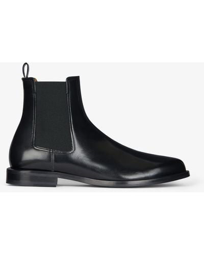 Givenchy Classic Chelsea Boots - Black