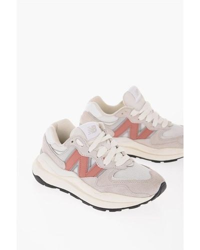 New Balance Canvas And Suede Low-Top Trainers With Contrasting Logo - Pink