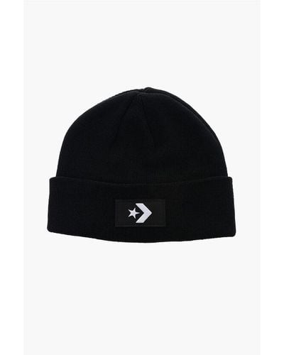 Converse Solid Colour Beanie With Contrasting Logo - Black
