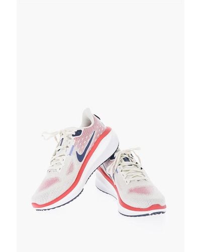 Nike Fabric Vomero 17 Low Top Trainers With Contrasting Details - Pink